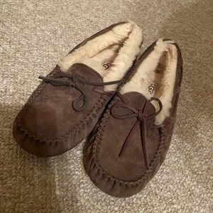 slippers